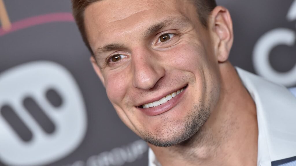 Rob Gronkowski first stock purchase turned into $600,000 windfall