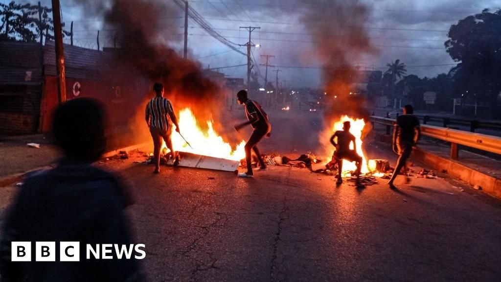 Hundreds flee Maputo jail amid poll protests